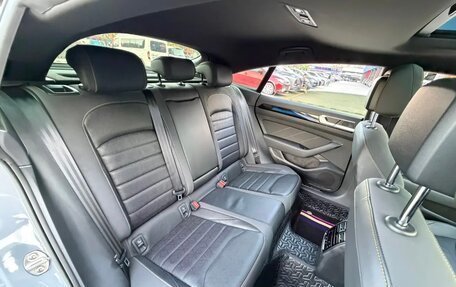 Volkswagen Passat CC, 2024 год, 4 500 000 рублей, 16 фотография