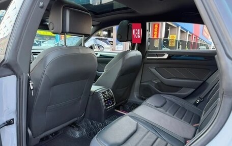 Volkswagen Passat CC, 2024 год, 4 500 000 рублей, 15 фотография