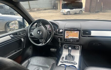 Volkswagen Touareg III, 2010 год, 2 500 000 рублей, 11 фотография