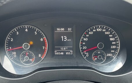 Volkswagen Jetta VI, 2013 год, 900 000 рублей, 4 фотография