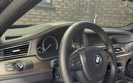 BMW 7 серия, 2012 год, 1 500 000 рублей, 13 фотография