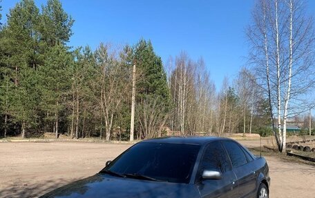 Audi A4, 1998 год, 375 000 рублей, 3 фотография