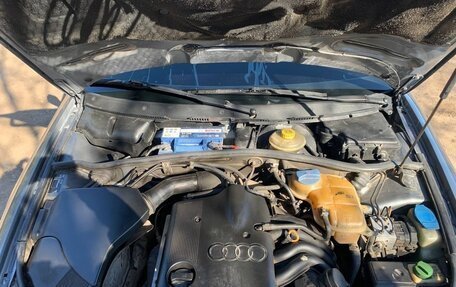 Audi A4, 1998 год, 375 000 рублей, 23 фотография