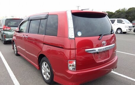 Toyota ISis I, 2011 год, 1 399 999 рублей, 10 фотография