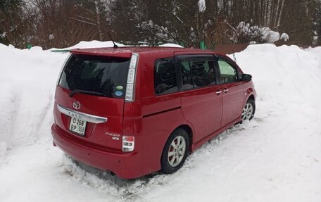 Toyota ISis I, 2011 год, 1 399 999 рублей, 25 фотография