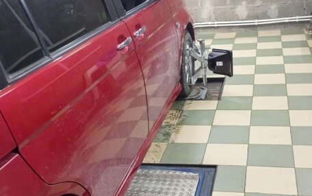 Toyota ISis I, 2011 год, 1 399 999 рублей, 22 фотография