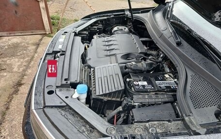 Volkswagen Tiguan II, 2020 год, 3 700 000 рублей, 10 фотография