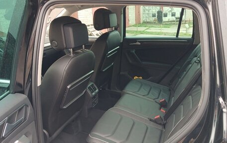 Volkswagen Tiguan II, 2020 год, 3 700 000 рублей, 13 фотография