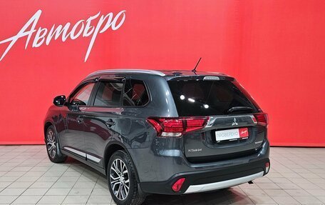 Mitsubishi Outlander III рестайлинг 3, 2016 год, 1 897 000 рублей, 3 фотография