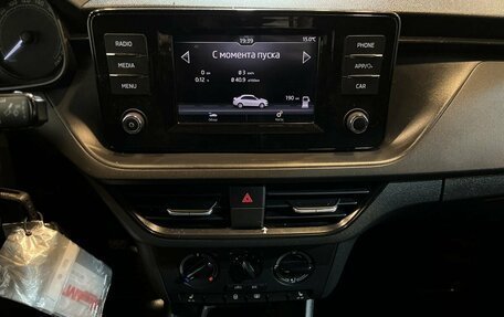 Skoda Rapid II, 2021 год, 1 624 000 рублей, 13 фотография