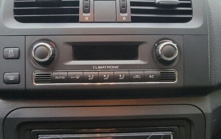 Skoda Roomster, 2013 год, 750 000 рублей, 14 фотография