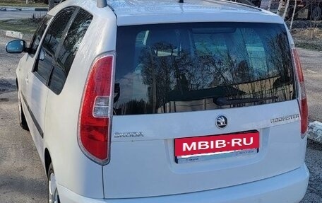 Skoda Roomster, 2013 год, 750 000 рублей, 2 фотография