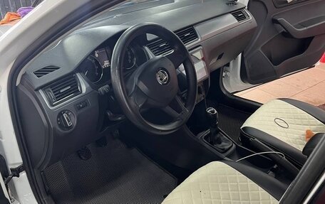 Skoda Rapid I, 2017 год, 1 100 000 рублей, 7 фотография