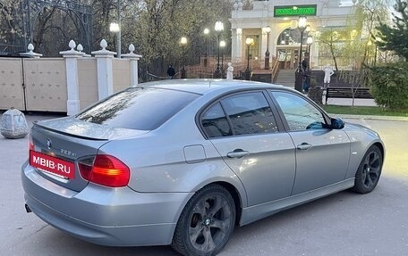 BMW 3 серия, 2006 год, 850 000 рублей, 3 фотография