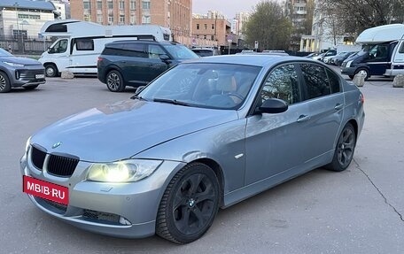 BMW 3 серия, 2006 год, 850 000 рублей, 2 фотография