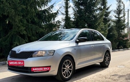 Skoda Rapid I, 2017 год, 1 350 000 рублей, 2 фотография