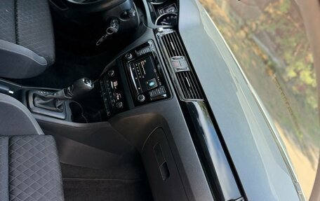 Skoda Rapid I, 2017 год, 1 350 000 рублей, 10 фотография