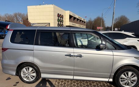 Honda Elysion I, 2010 год, 1 700 000 рублей, 4 фотография