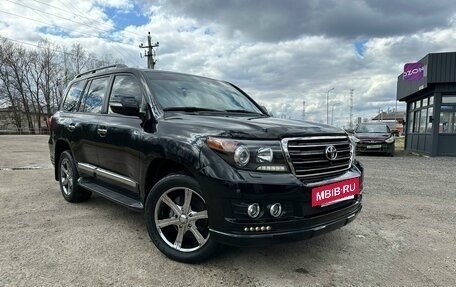 Toyota Land Cruiser 200, 2013 год, 7 000 000 рублей, 2 фотография