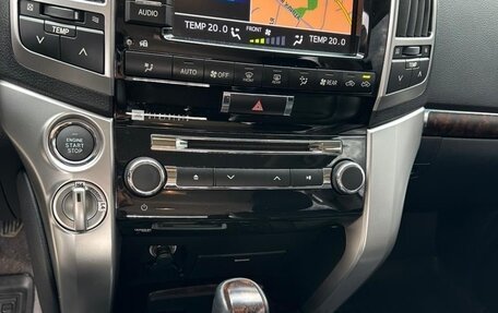 Toyota Land Cruiser 200, 2013 год, 7 000 000 рублей, 15 фотография