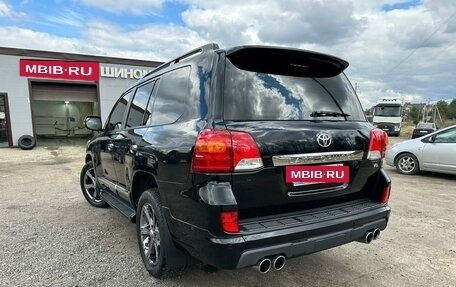 Toyota Land Cruiser 200, 2013 год, 7 000 000 рублей, 6 фотография