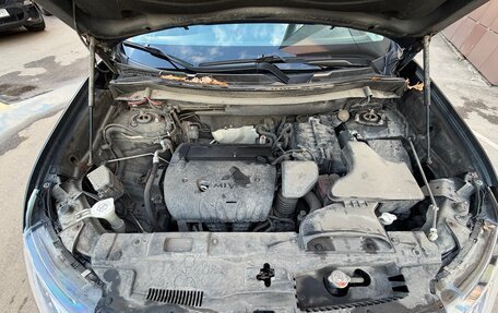 Mitsubishi Outlander III рестайлинг 3, 2019 год, 2 100 000 рублей, 29 фотография