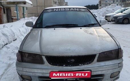 Nissan Sunny B15, 2000 год, 200 000 рублей, 2 фотография