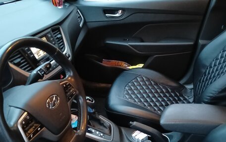 Hyundai Solaris II рестайлинг, 2017 год, 1 450 000 рублей, 6 фотография