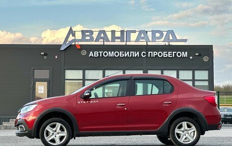 Renault Logan II, 2018 год, 1 150 000 рублей, 2 фотография