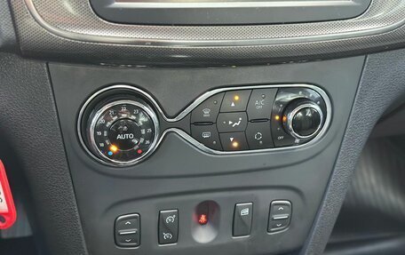 Renault Logan II, 2018 год, 1 150 000 рублей, 16 фотография