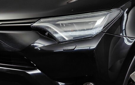 Toyota RAV4, 2018 год, 2 489 000 рублей, 10 фотография