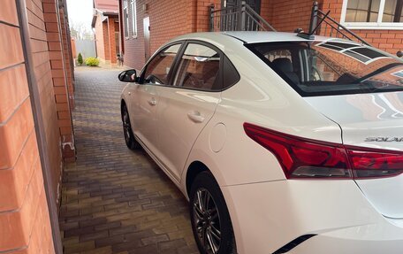 Hyundai Solaris II рестайлинг, 2020 год, 1 750 000 рублей, 3 фотография