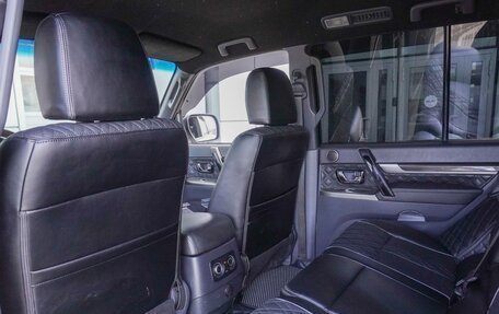 Mitsubishi Pajero IV, 2020 год, 4 410 000 рублей, 18 фотография