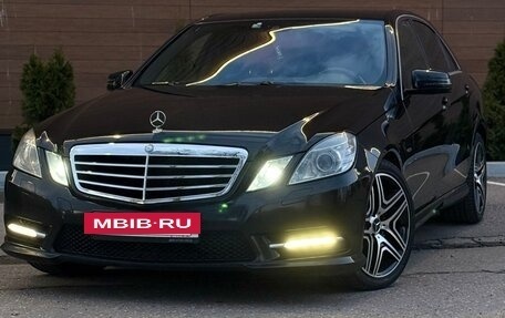Mercedes-Benz E-Класс, 2012 год, 1 750 000 рублей, 8 фотография