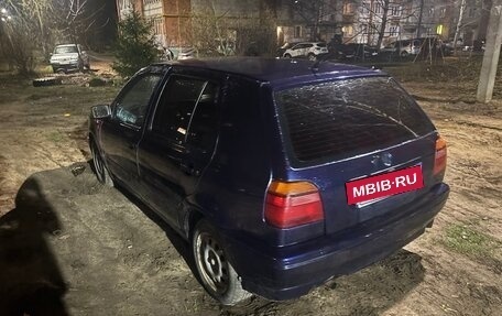 Volkswagen Golf III, 1995 год, 69 000 рублей, 2 фотография