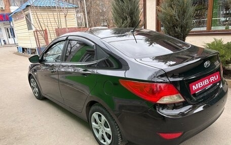 Hyundai Solaris II рестайлинг, 2013 год, 785 000 рублей, 4 фотография