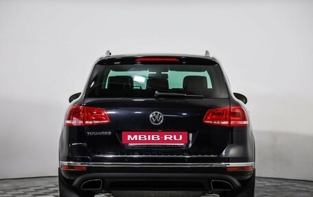 Volkswagen Touareg III, 2015 год, 2 899 000 рублей, 6 фотография