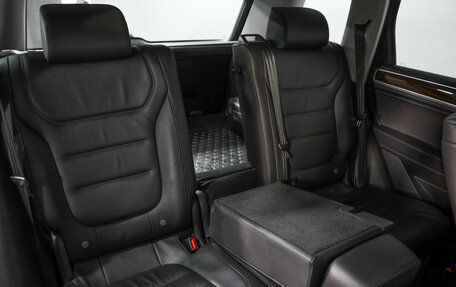 Volkswagen Touareg III, 2015 год, 2 899 000 рублей, 27 фотография