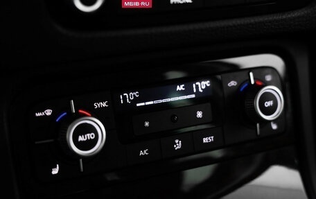 Volkswagen Touareg III, 2015 год, 2 899 000 рублей, 16 фотография