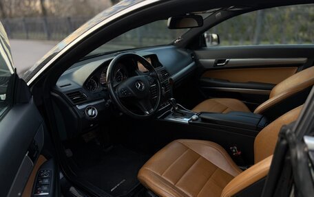 Mercedes-Benz E-Класс, 2010 год, 1 900 000 рублей, 11 фотография