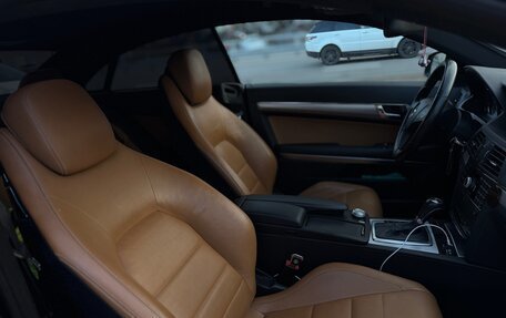 Mercedes-Benz E-Класс, 2010 год, 1 900 000 рублей, 12 фотография