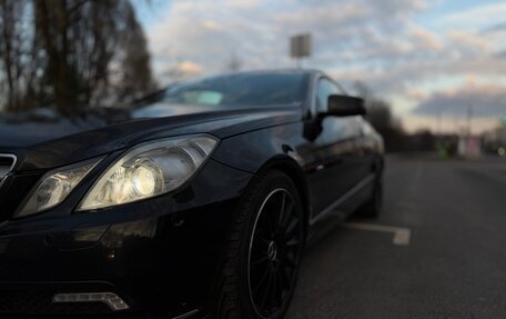 Mercedes-Benz E-Класс, 2010 год, 1 900 000 рублей, 17 фотография
