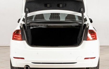 BMW 3 серия, 2012 год, 1 890 000 рублей, 13 фотография