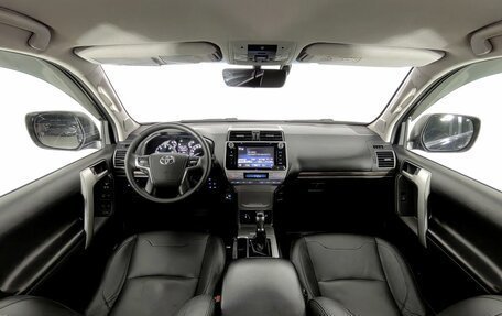 Toyota Land Cruiser Prado 150 рестайлинг 2, 2020 год, 5 200 000 рублей, 10 фотография
