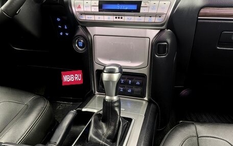 Toyota Land Cruiser Prado 150 рестайлинг 2, 2020 год, 5 200 000 рублей, 11 фотография