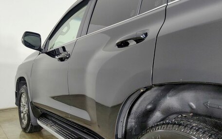 Toyota Land Cruiser Prado 150 рестайлинг 2, 2020 год, 5 200 000 рублей, 22 фотография