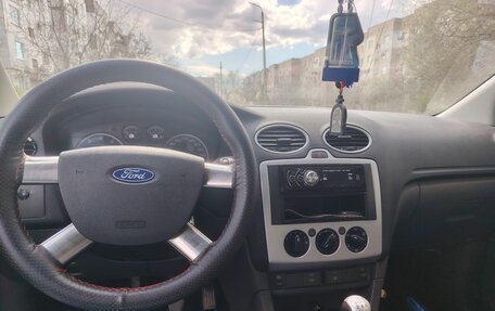 Ford Focus II рестайлинг, 2005 год, 545 000 рублей, 11 фотография