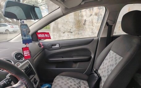 Ford Focus II рестайлинг, 2005 год, 545 000 рублей, 10 фотография