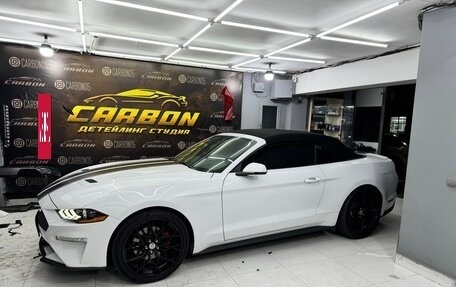 Ford Mustang VI рестайлинг, 2020 год, 2 750 000 рублей, 23 фотография