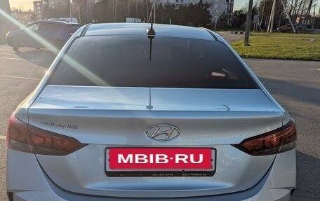Hyundai Solaris II рестайлинг, 2021 год, 1 750 000 рублей, 3 фотография